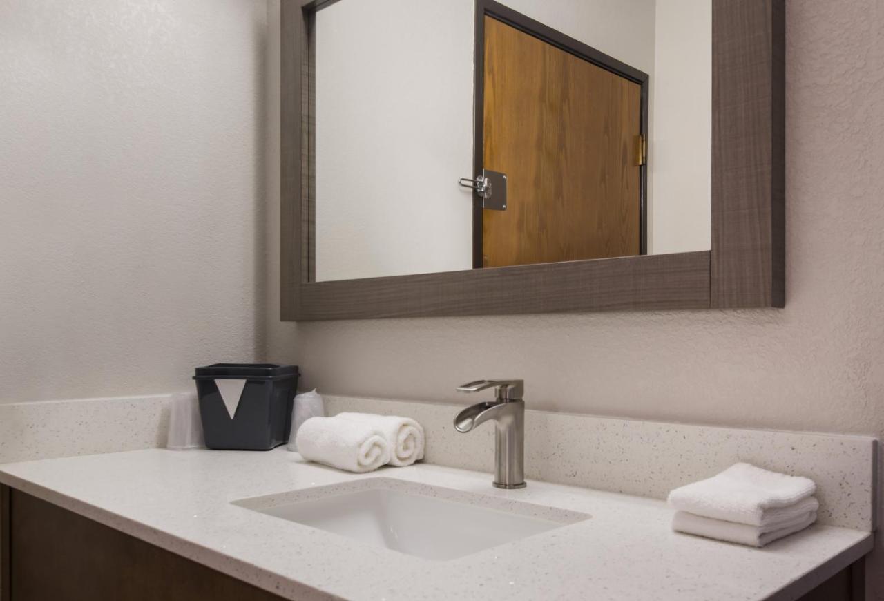 Red Roof Inn 로렌스버그 외부 사진