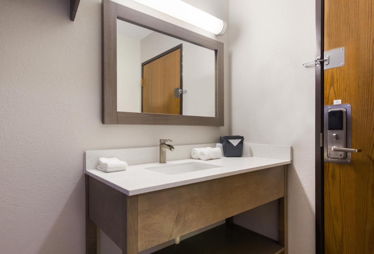 Red Roof Inn 로렌스버그 외부 사진